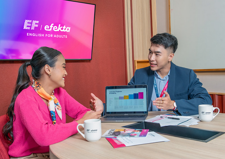 Sudah Bisa, Tapi Masih Bingung Tantangan Unik di Level Bahasa Inggris Intermediate Bersama EF EFEKTA English for Adults