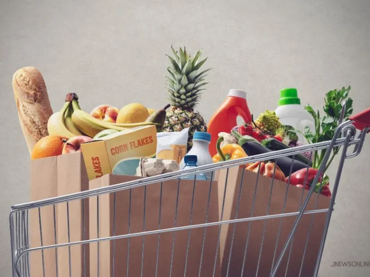 kelebihan membeli sembako saat harga promo