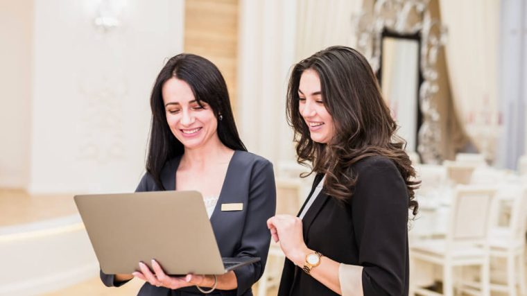 tugas event organizer